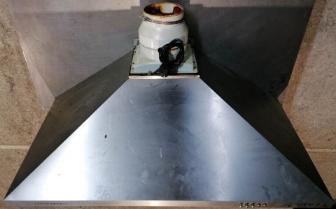 Απορροφητήρας Ανοξείδωτος 90x48x32 Μεταχειρισμένος